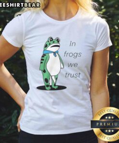 Alt Text: Happy Portland frog graphic on 'In Frogs We Trust' ladies tee, perfect for frog lovers and Portland enthusiasts.