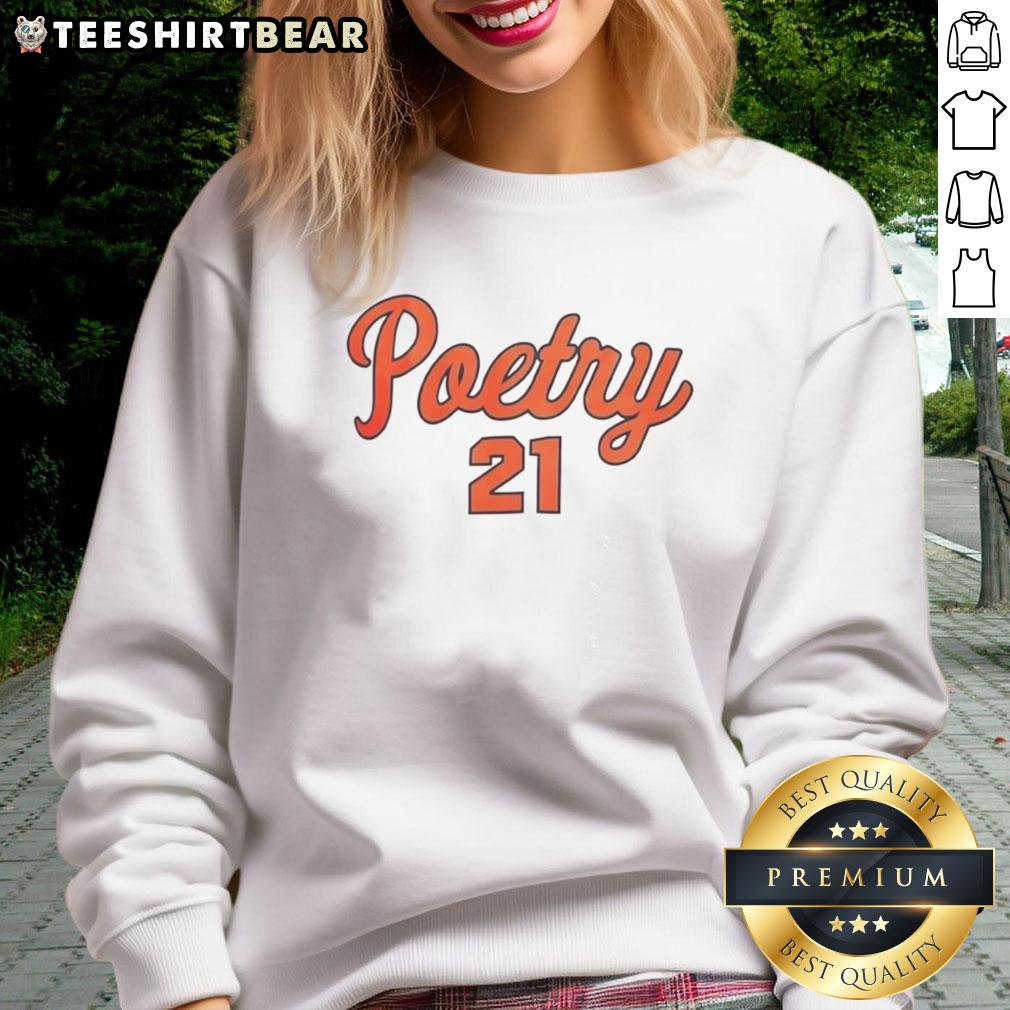 Syracuse Orange men's basketball sweatshirt showcasing team spirit and comfort for fans and players alike.