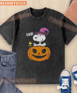 Premium Halloween Boo Snoopy washed t-shirt featuring a playful Snoopy design, perfect for festive celebrations.