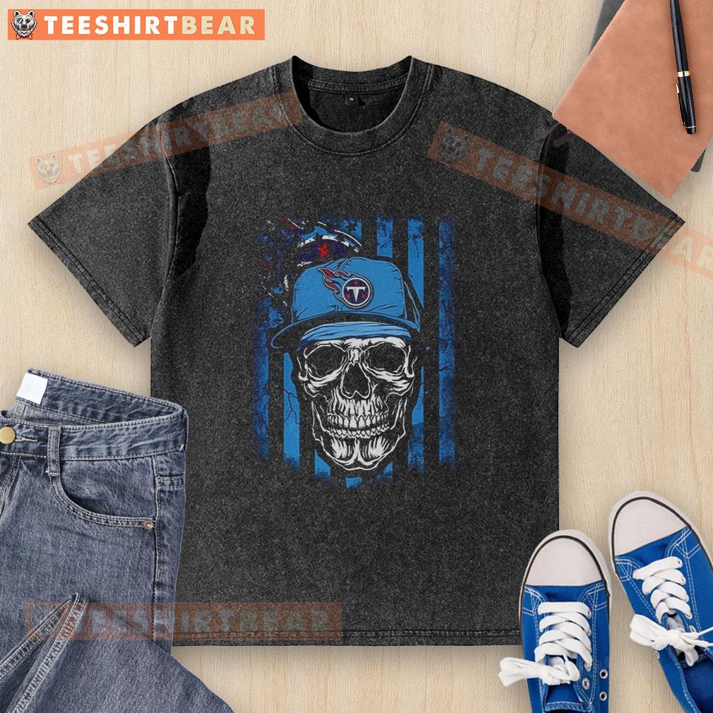 Premium Tennessee Titans NFL Skull American Flag T-Shirt for Football Lovers, featuring a stylish washed design.