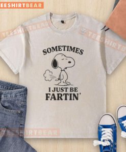 Premium Snoopy Sometimes I Just Be Farting washed t-shirt featuring a playful Snoopy graphic for casual wear.