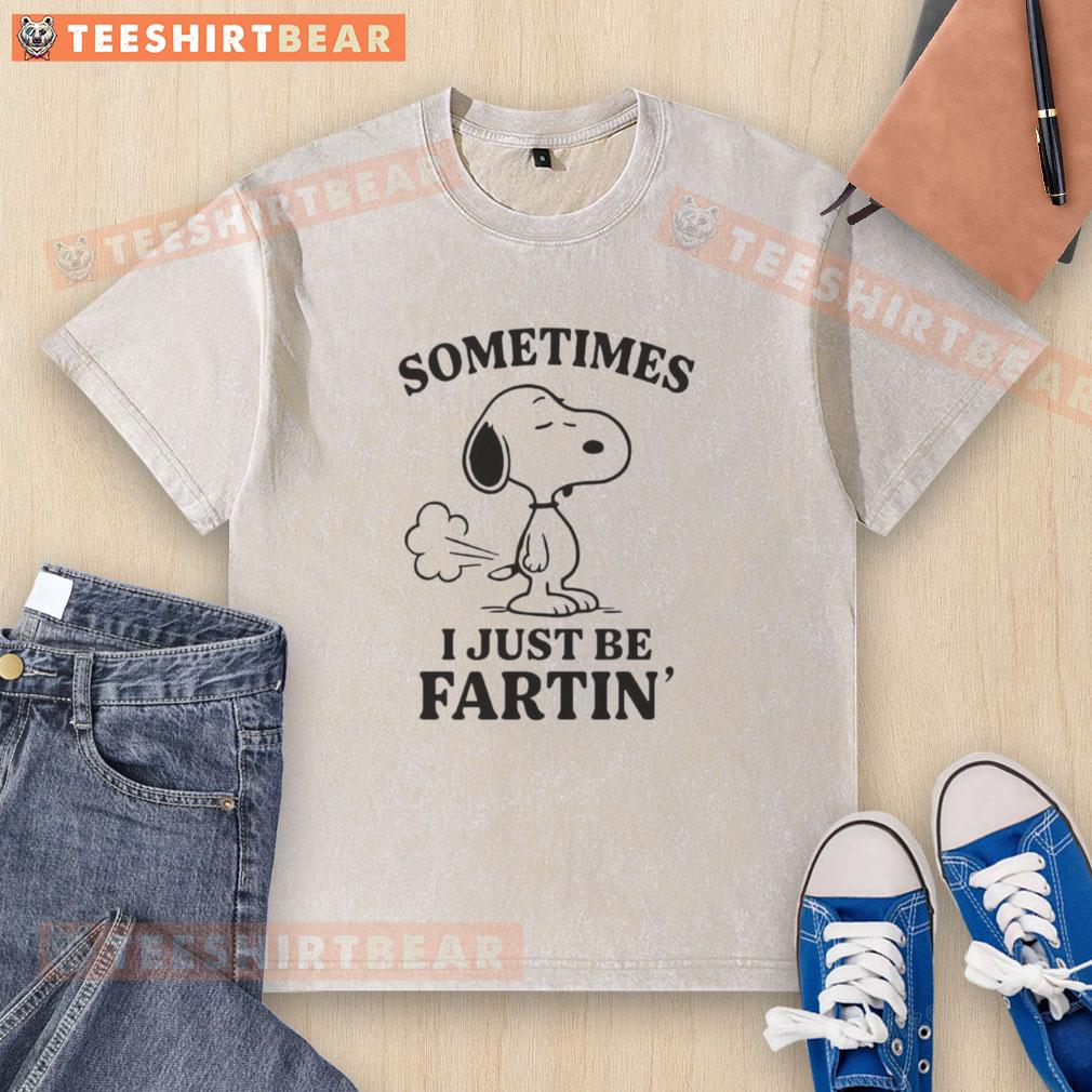 Premium Snoopy Sometimes I Just Be Farting washed t-shirt featuring a playful Snoopy graphic for casual wear.