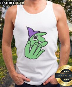 Group of top-smiling friends wearing Glep tank tops, enjoying a sunny day outdoors together.