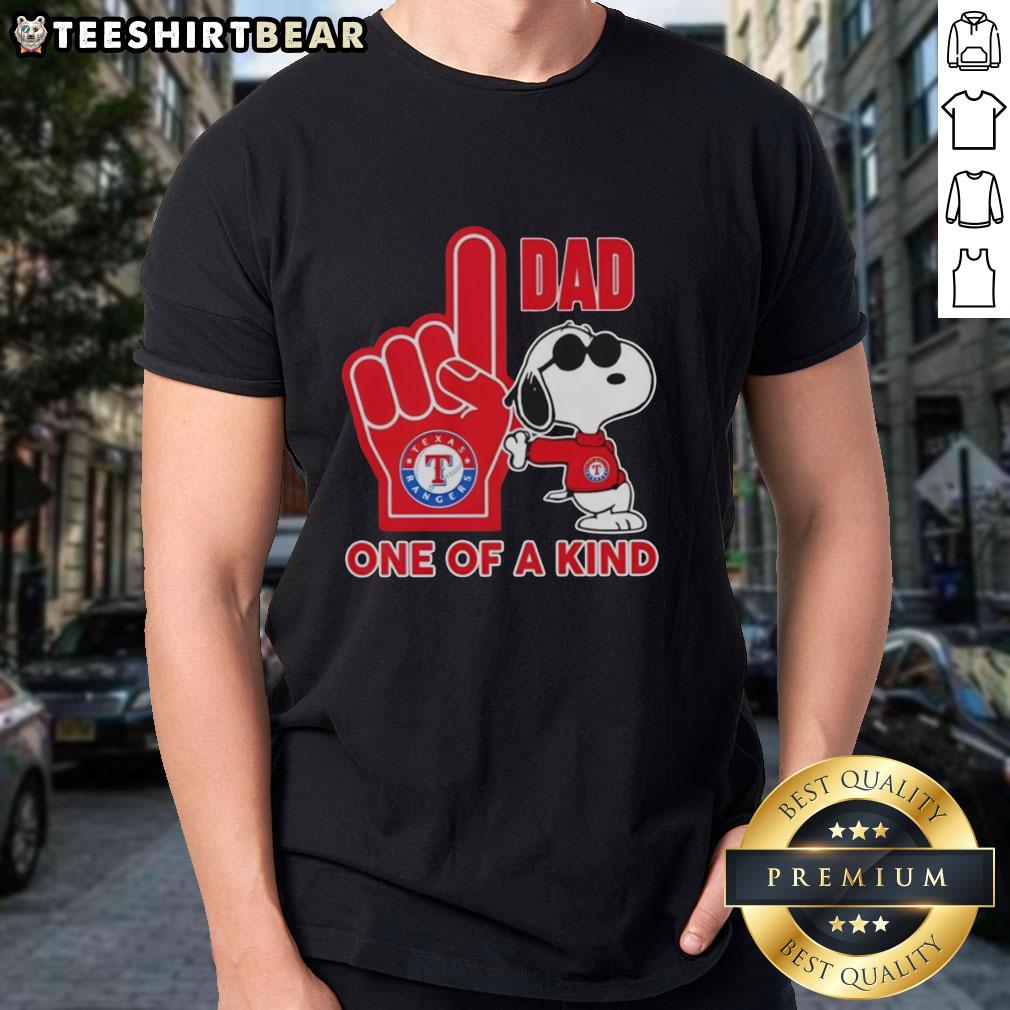 Awesome Snoopy Texas Rangers Dad t-shirt featuring a unique design for baseball fans and proud fathers.