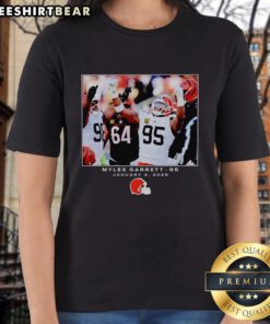 Premium Myles Garrett black Cleveland Browns NFL tee for women, featuring Week 18 design, perfect for fans and style.