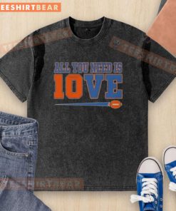 Denver Broncos Bo Nix signature washed t-shirt, perfect for football fans, showcasing team spirit and style.