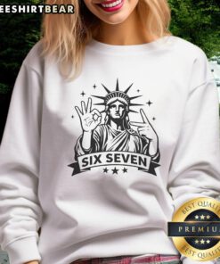 Funny Statue of Liberty sweatshirt featuring a humorous design, perfect for casual wear and patriotic occasions.