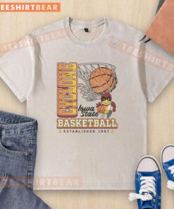 Good Cyclone Basketball Max Collegiate washed t-shirt in vibrant colors, perfect for fans and casual wear.