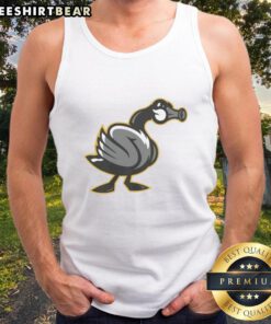 Alt Text: Premium Wichita Honkers Canada Geese 2026 tank top featuring a stylish design for outdoor enthusiasts.