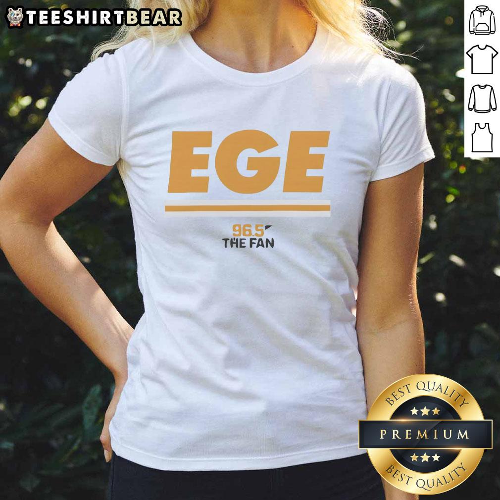Pretty Ege 965 Kansas City Chiefs Football Ladies Tee in red with team logo, perfect for female fans.