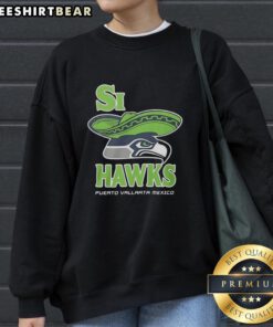 Cozy Top Si Hawks sweatshirt featuring a vibrant design, perfect for fans in Puerto Vallarta, Mexico. Ideal for casual wear!