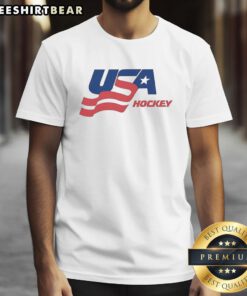 Top Team USA Ice Hockey Flag Logo T-Shirt featuring a bold design, perfect for fans and players of ice hockey.