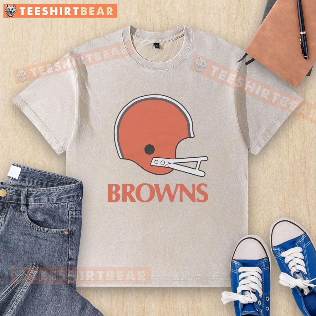 Alt Text: Awesome Cleveland Browns football logo featured on a big helmet design in a washed t-shirt. Perfect for fans!