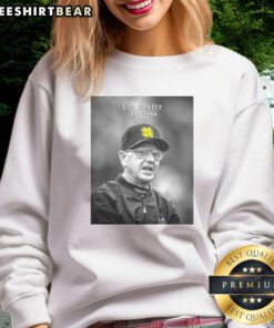 Hot Legendary Notre Dame Coach Lou Holtz 1937-2026 sweatshirt featuring iconic design and tribute to the legendary coach.