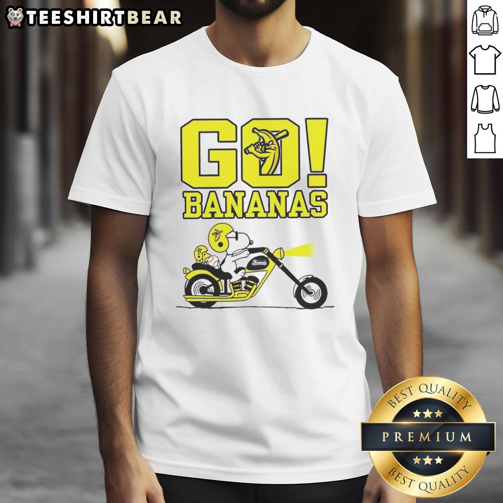 Premium Snoopy and Woodstock driving with Savannah Bananas logo on fun T-shirt, perfect for baseball fans.