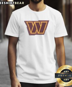 Good Washington Commanders Rivet Logo T-Shirt featuring bold team colors and a stylish design for fans.