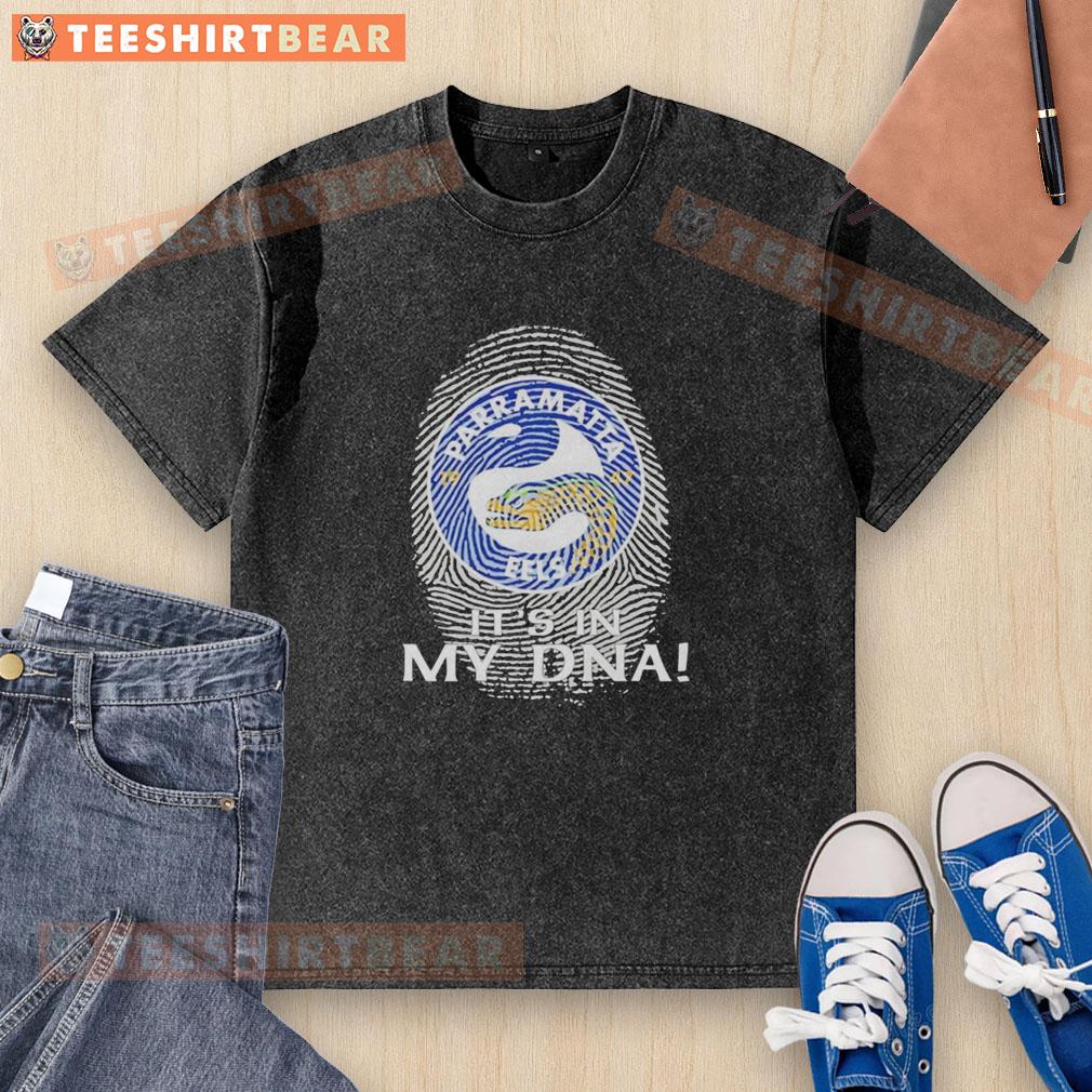 Premium Parramatta Eels Rugby 'It's In My DNA' Fingerprint Washed T-Shirt, featuring vibrant team colors and unique design.