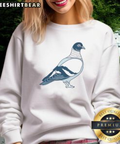 Cozy top pigeon dove sweatshirt featuring a stylish design, perfect for bird lovers and casual wear enthusiasts.