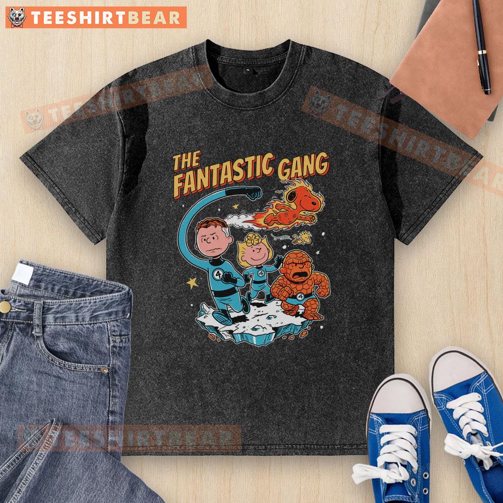 Alt Text: Cute Peanuts The Fantastic Gang washed t-shirt featuring colorful characters for a fun and stylish look.