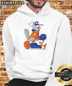Good New York Knicks hoodie featuring 'Go New York Go' slogan, perfect for fans showing team spirit.