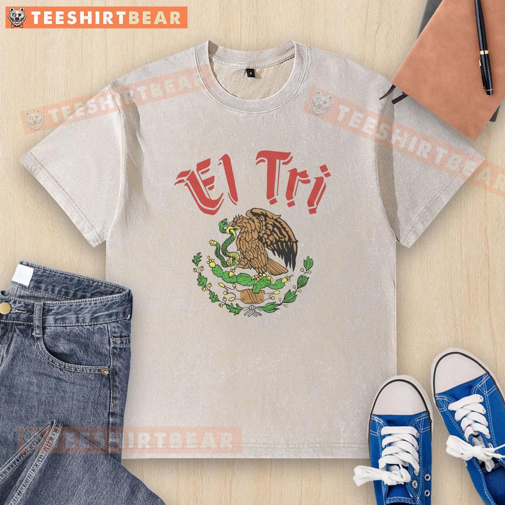 Nice El Tri Mexico washed t-shirt featuring vibrant colors and soft fabric, perfect for fans of the Mexican national soccer team.