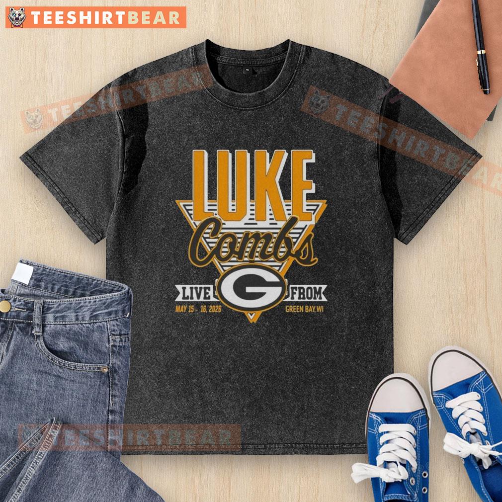Premium Green Bay Packers Luke Combs T-shirt for May 15-16, 2026 concert in Green Bay, WI, featuring vibrant team colors.