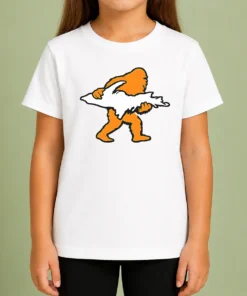 Pretty Bigfoot Holding UP Of Michigan Upper Peninsula Kids T-Shirt