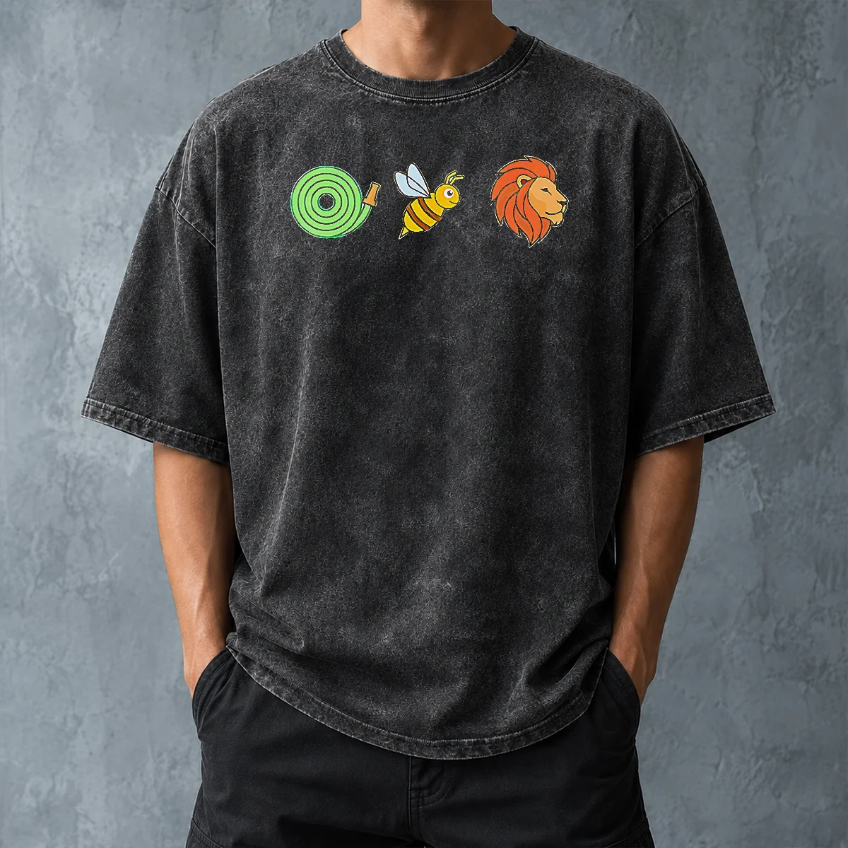 Good Funny Hose Bee Lion Rebus Wordplay Visual Pun Washed T-Shirt